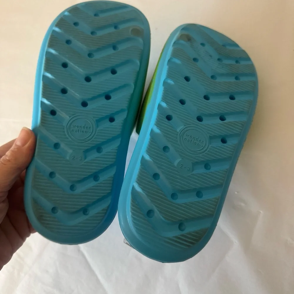 Little Boys Size 2 / 3 Gamer Sandals Slides